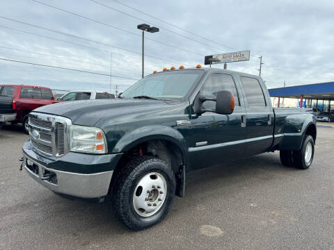 2005 Ford F-350 Super Duty for sale at South Commercial Auto Sales Albany in Albany OR