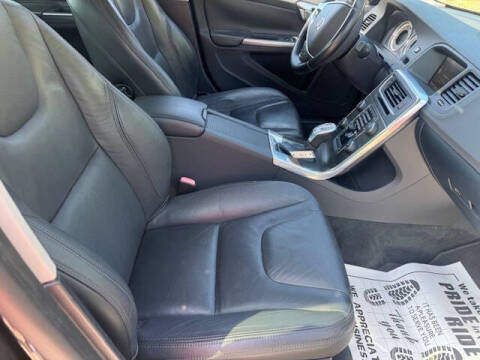 2013 Volvo S60 T5 Platinum