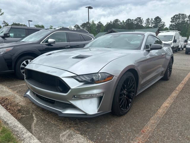 2022 Ford Mustang EcoBoost Premium