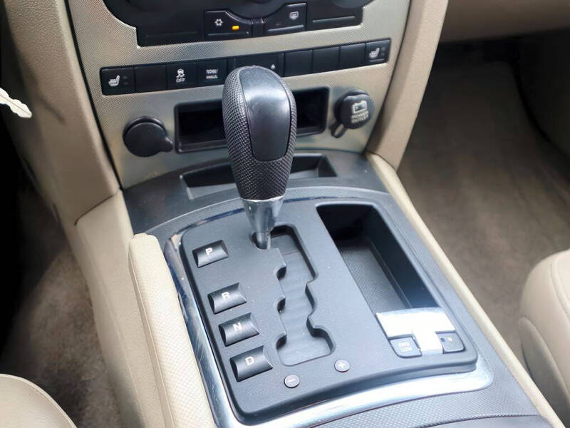 2005 Jeep Grand Cherokee Laredo