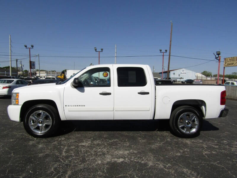 2008 Chevrolet Silverado 1500 1LT photo 8