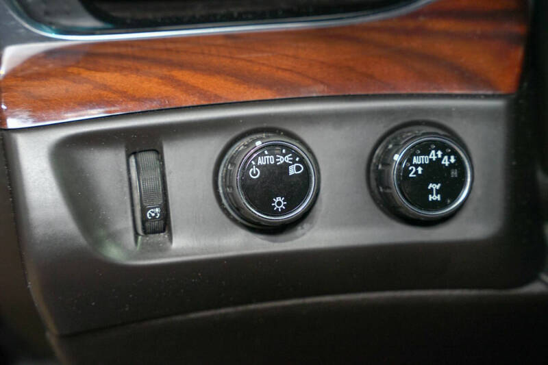 2017 Cadillac Escalade Luxury