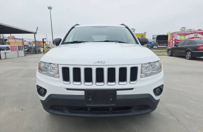 2011 Jeep Compass Sport