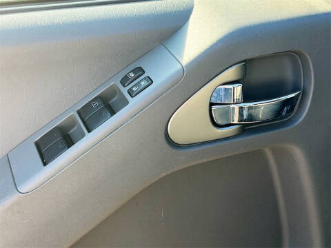 2020 Nissan Frontier SV