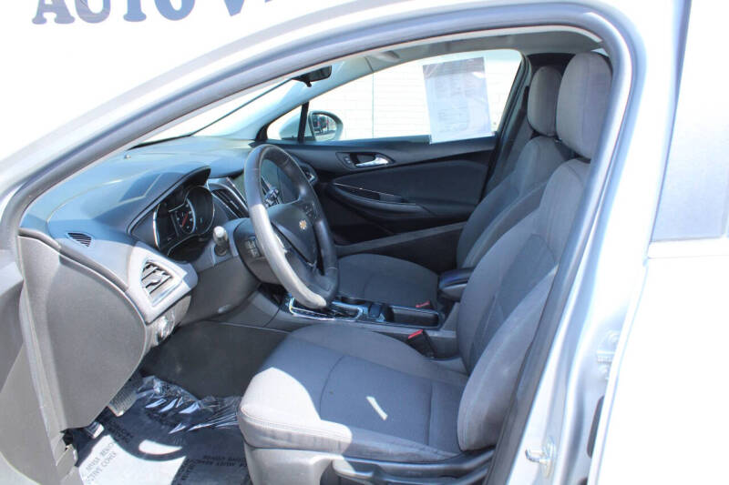 2019 Chevrolet Cruze LT