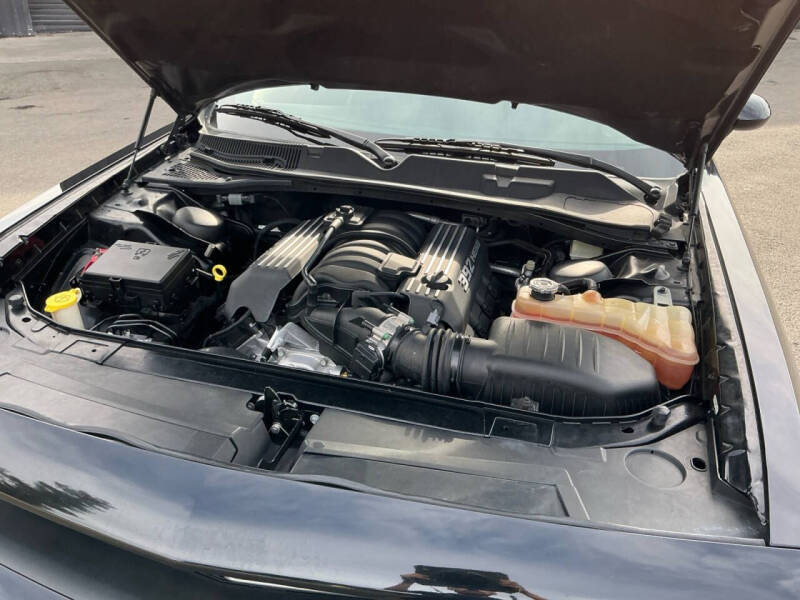 2016 Dodge Challenger SRT 392