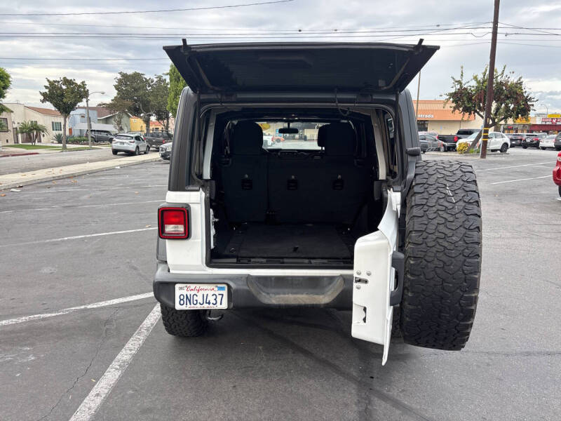 2020 Jeep Wrangler Unlimited Altitude