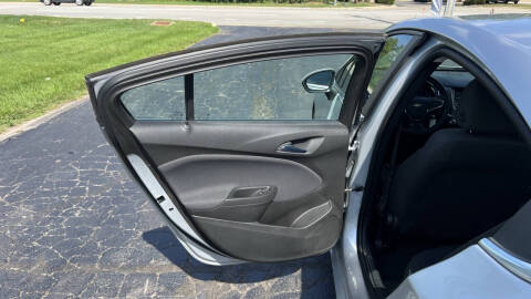 2017 Chevrolet Cruze LT Auto