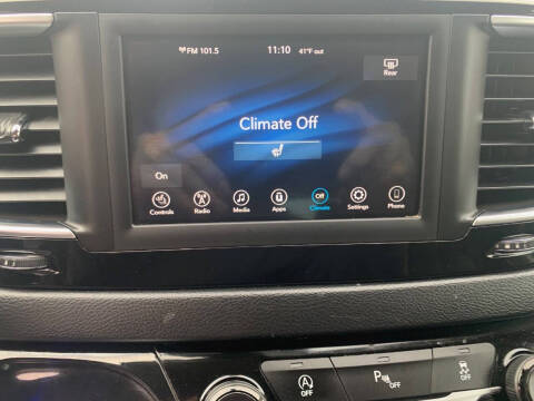 2018 Chrysler Pacifica Touring L