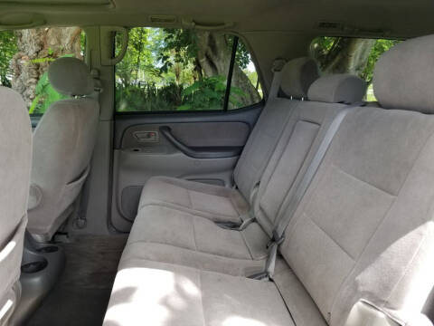 2003 Toyota Sequoia SR5