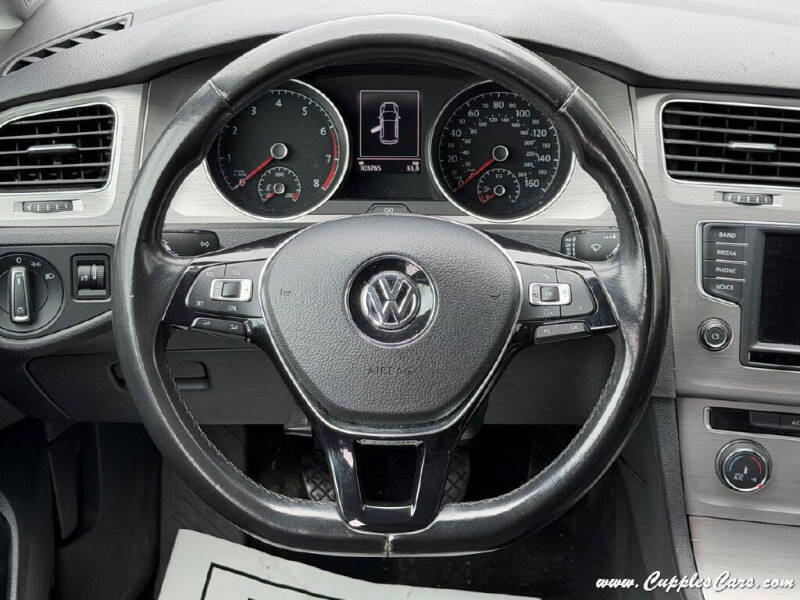 2016 Volkswagen Golf TSI S