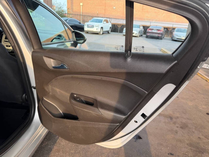 2017 Chevrolet Cruze LS Auto