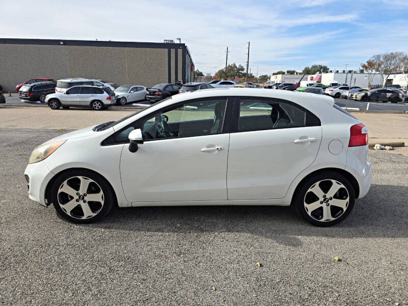 2013 Kia Rio 5-Door SX