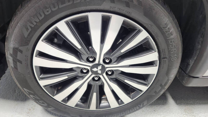 2020 Mitsubishi Outlander SEL