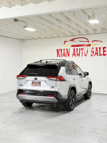 2019 Toyota RAV4 Hybrid XSE