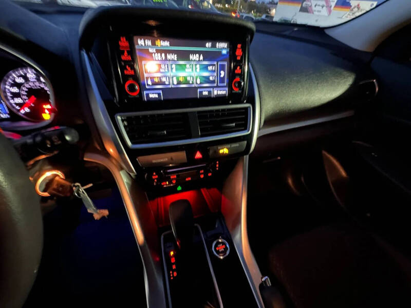 2019 Mitsubishi Eclipse Cross ES
