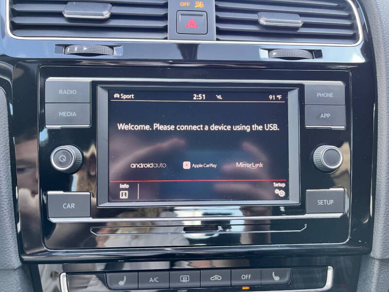 2019 Volkswagen Golf GTI Rabbit Edition