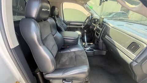2004 Dodge Ram 1500 SRT-10