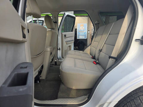 2011 Ford Escape XLT