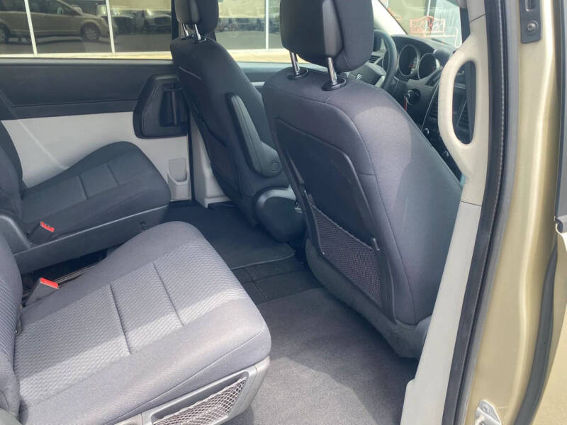 2010 Dodge Grand Caravan SE