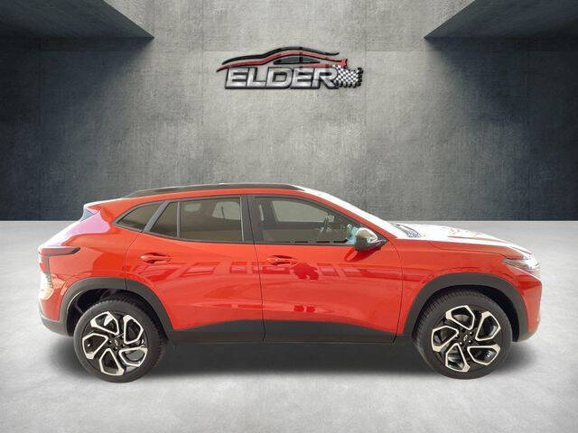 2024 Chevrolet Trax RS