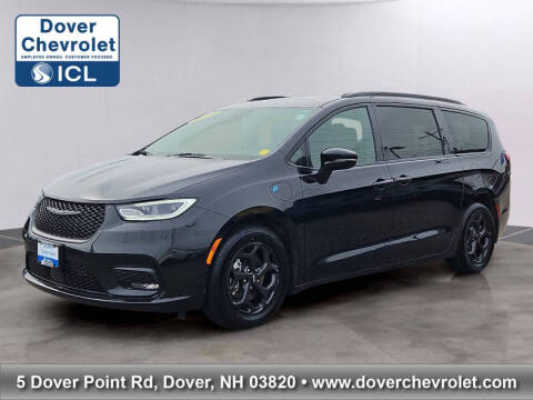 2024 Chrysler Pacifica Plug-In Hybrid Select