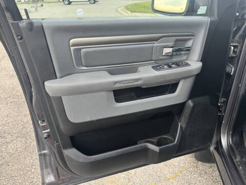 2018 RAM 1500 SLT