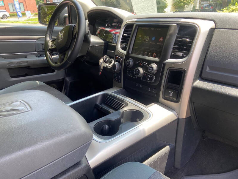 2016 RAM 1500 Big Horn