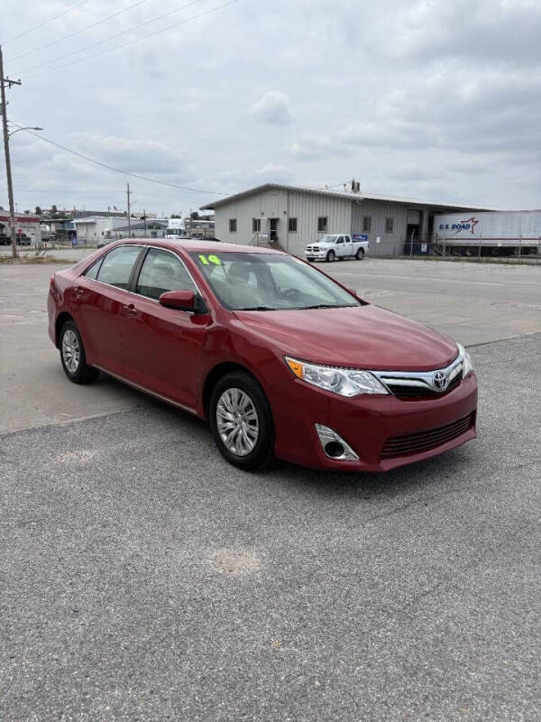 2014 Toyota Camry LE