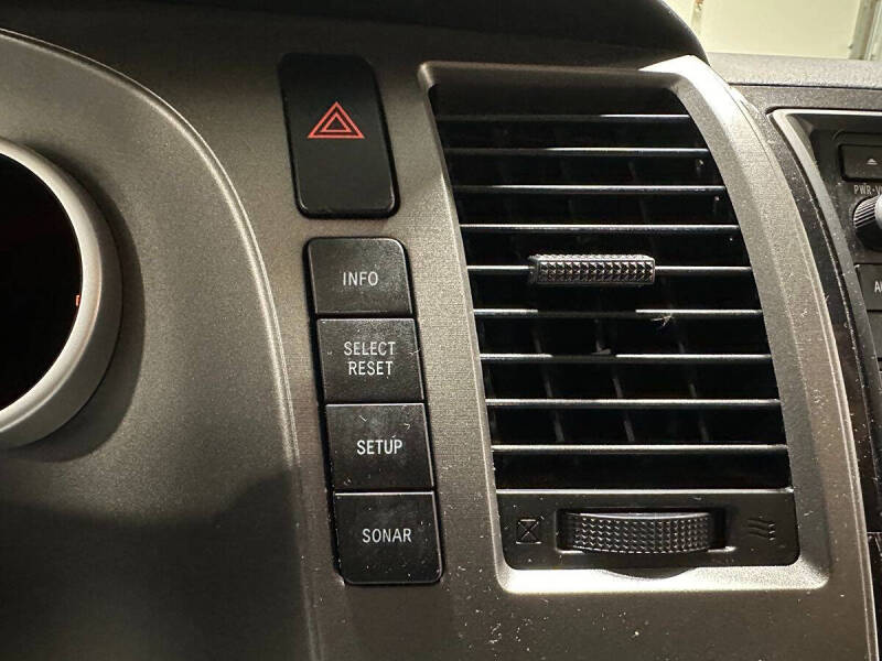 2016 Toyota Sequoia SR5