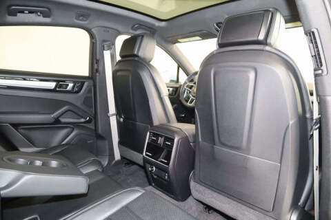 2023 Porsche Cayenne