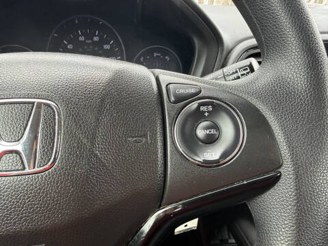 2017 Honda HR-V LX
