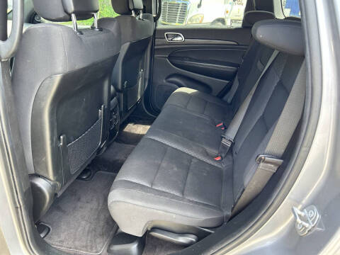 2019 Jeep Grand Cherokee Laredo E