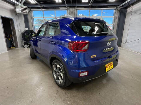 2024 Hyundai Venue SEL