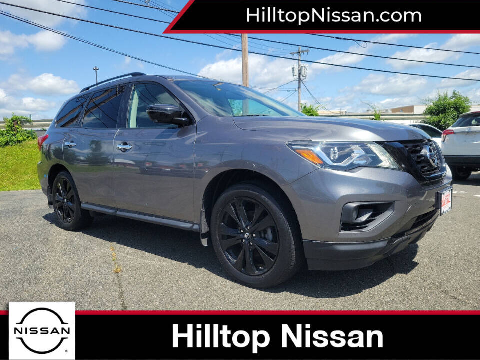 2018 Nissan Pathfinder for sale at HILLTOP NISSAN in East Hanover, NJ