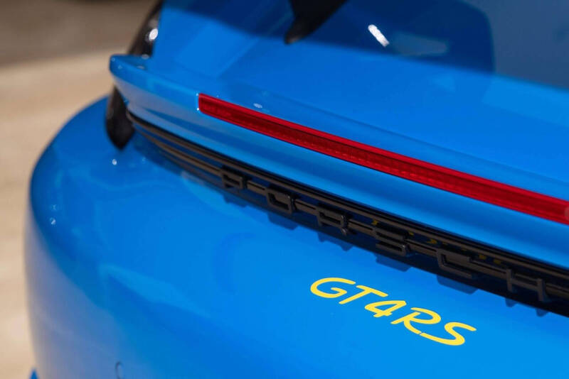 2024 Porsche 718 Cayman GT4 RS