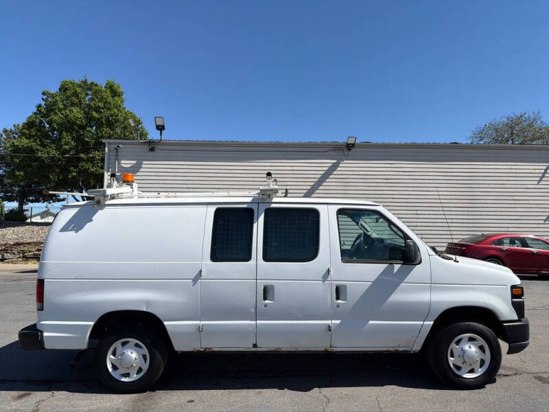 2012 Ford E-Series E-150