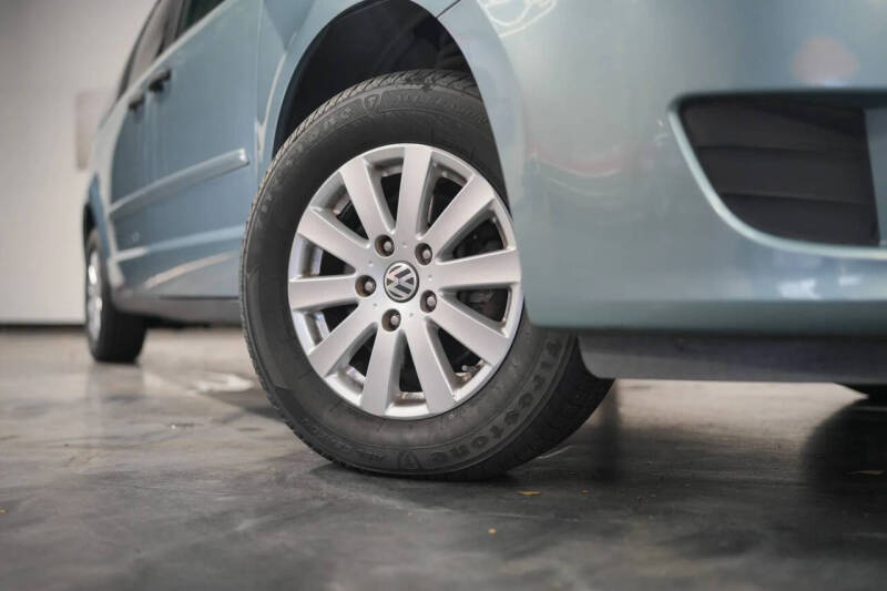 2009 Volkswagen Routan