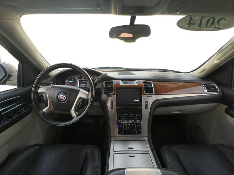 2014 Cadillac Escalade Platinum
