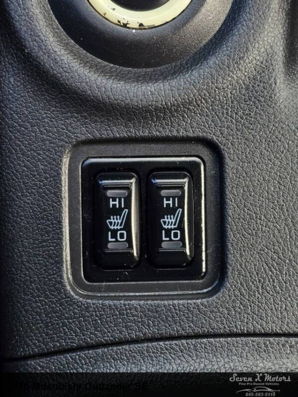 2016 Mitsubishi Outlander SE