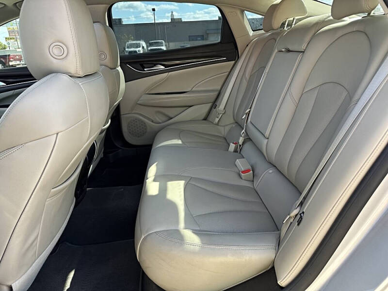 2017 Buick LaCrosse Premium