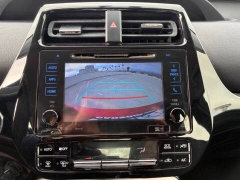 2016 Toyota Prius Three