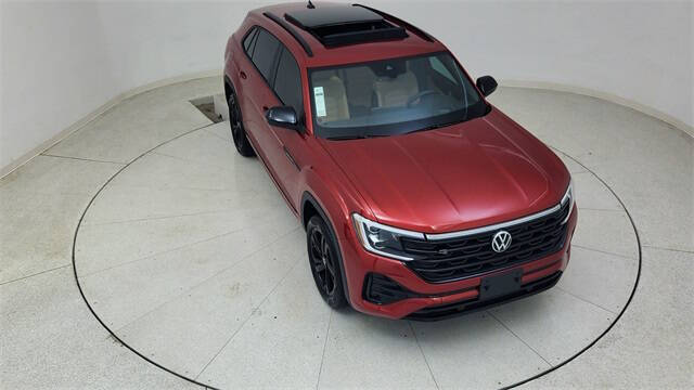 2025 Volkswagen Atlas Cross Sport SEL R-Line Black 4Motion