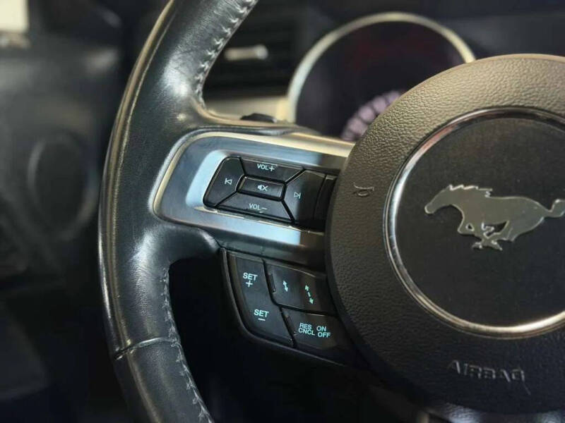 2020 Ford Mustang