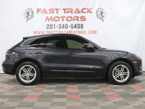 2022 Porsche Macan