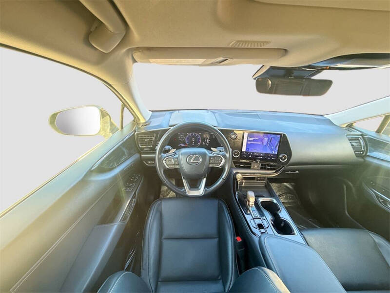 2025 Lexus NX 250 Premium