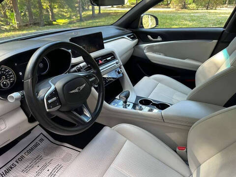 2024 Genesis G70 2.5T Standard