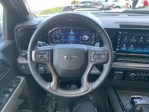 2025 Chevrolet Silverado 1500 ZR2