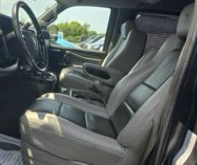 2018 Chevrolet Express 2500