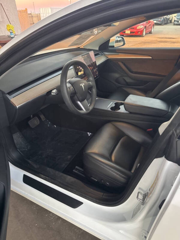 2021 Tesla Model 3 Standard Range Plus